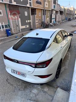 JAC J7